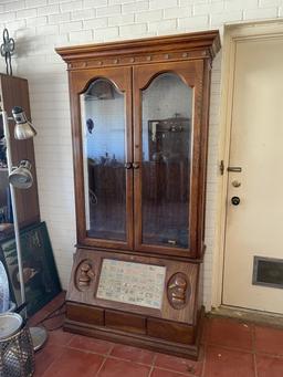 Gun cabinet