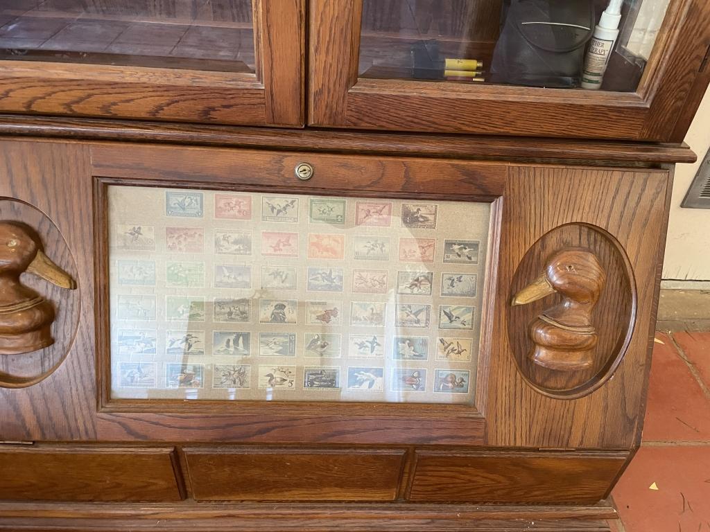 Gun cabinet
