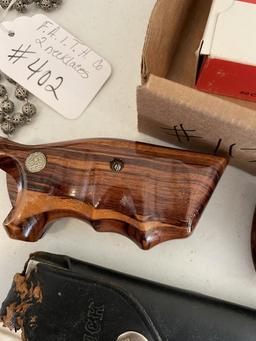 Pistol grips & Ruger single 6 cylinder