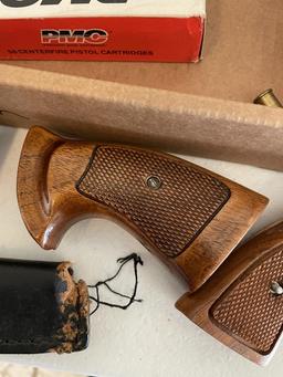 Pistol grips & Ruger single 6 cylinder
