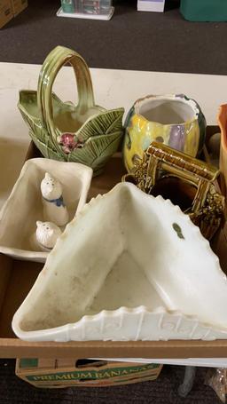 2 boxes of decorative plates, McCoy pieces &