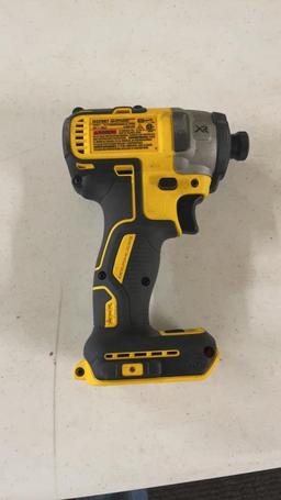 DeWalt 1/4” cordless impact driver