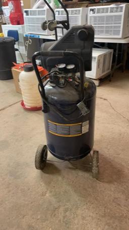 CH 20 gal oil-free air compressor