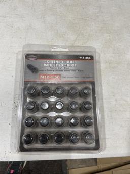 New spline-drive wheel lock kit