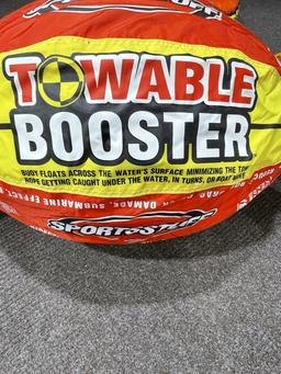 Towable Booster and tow rope