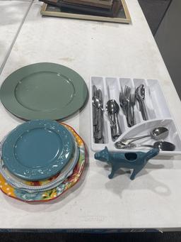 Misc plates,creamer & silverware