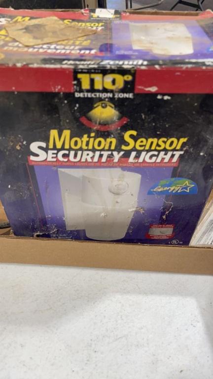 Box of misc lights