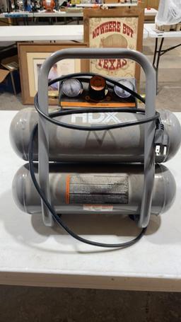 Portable air compressor