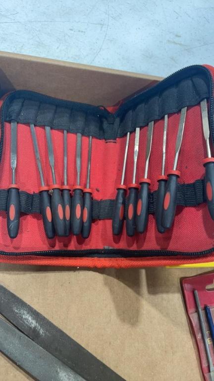 Box of regular & precision files