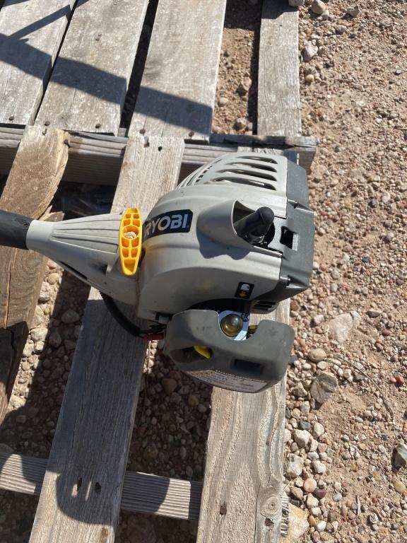 RYOBI weedeater