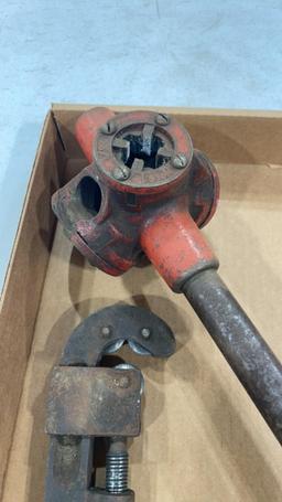 Pipe threader & cutter