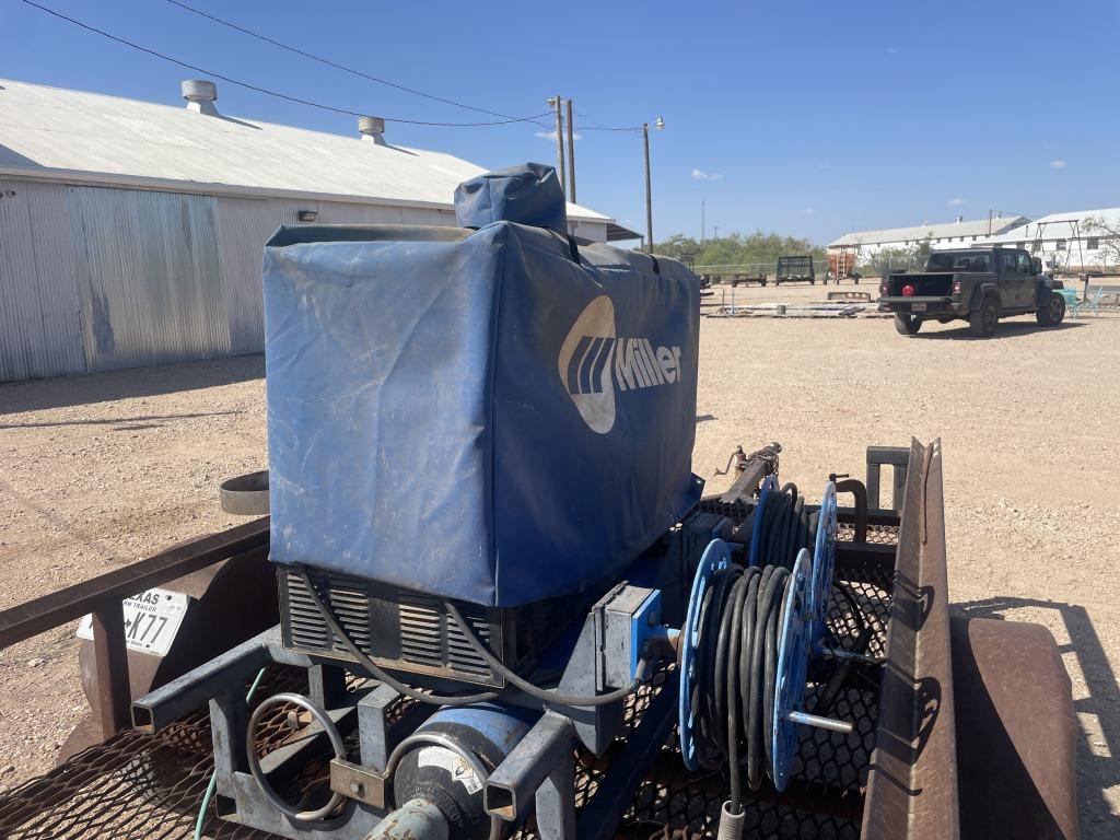 Miller Trailblazer 251 on trailer