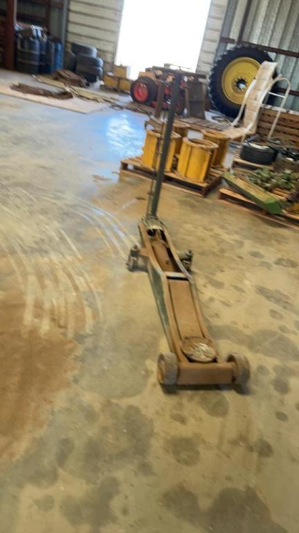 Floor jack