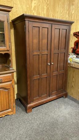 Armoire cabinet /computer desk