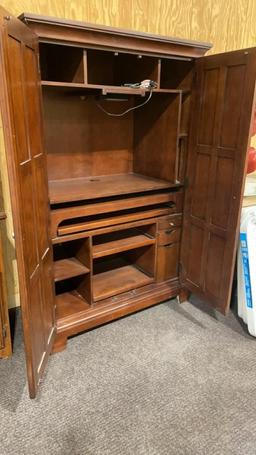 Armoire cabinet /computer desk