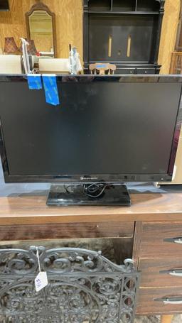 Element 24” TV w/remote