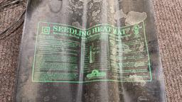 4 seedling heat mats