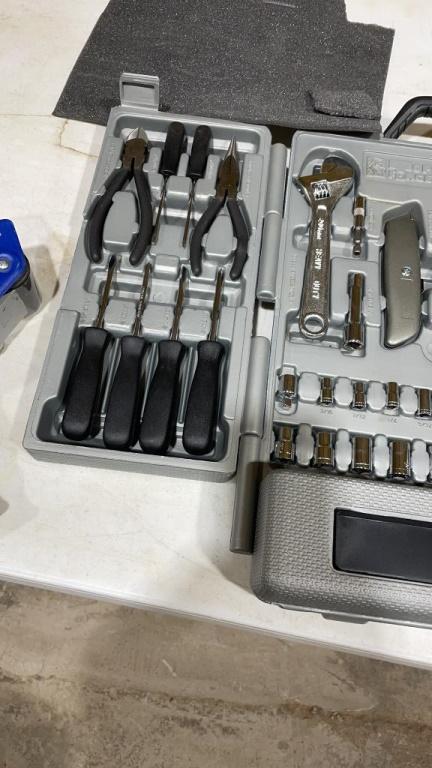 New 69 pc tool set