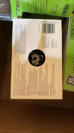 Box of 3 prong halogen headlights