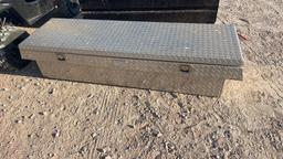 Aluminum Cross over tool box