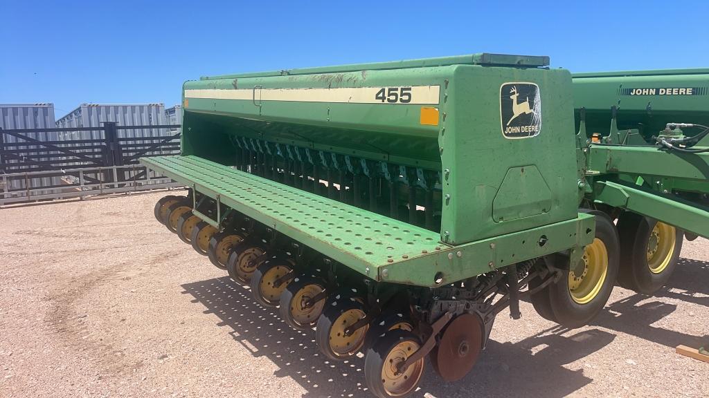 John Deere 455 25' Grain Drill