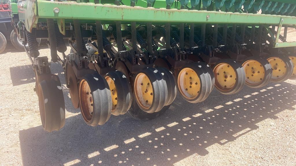 John Deere 455 25' Grain Drill