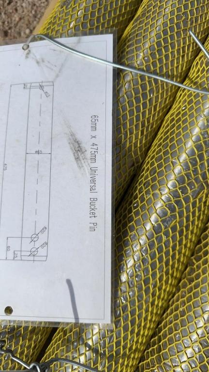 Lot of 4 65mm x 475mm Bucket pins