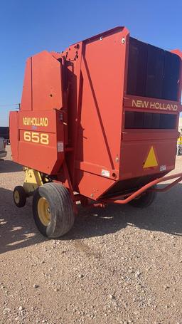 New Holland 658 bailer.