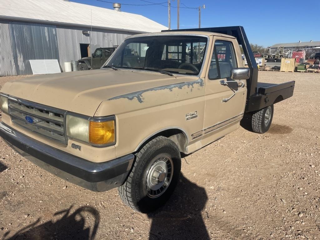 1989 Ford F150 W/ Flat Bed