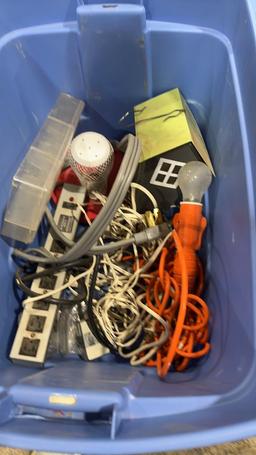 Tub of birdhouse & feeder, ext. cords & dryer cord