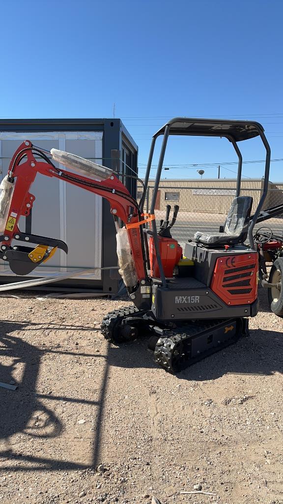 AGT MX15R Mini Excavator