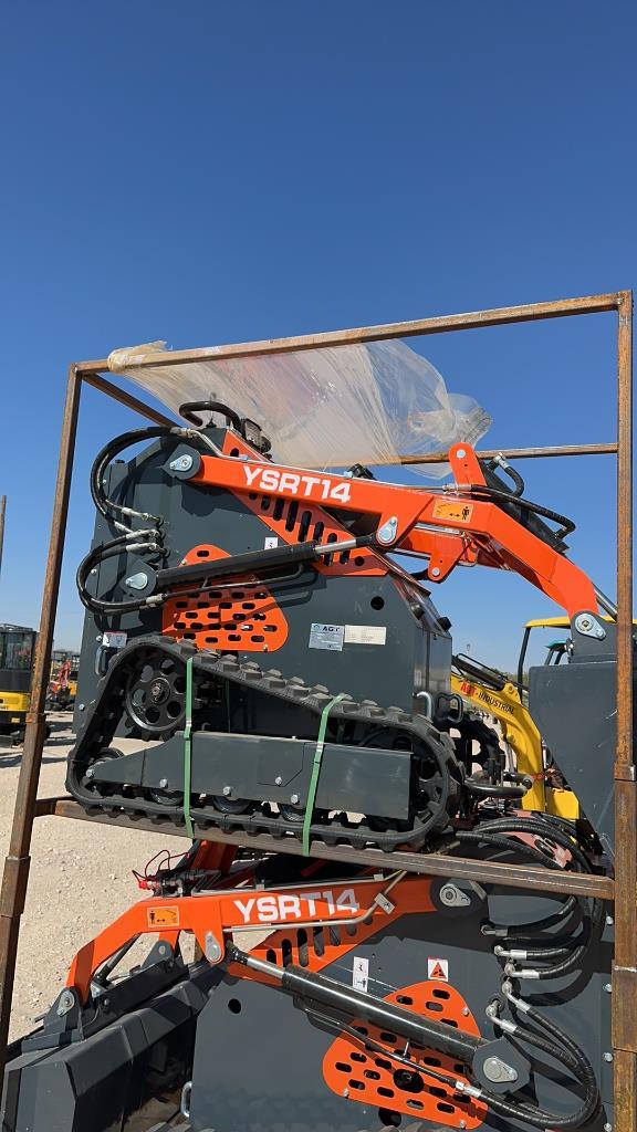AGT YSRT14 Mini Skid Loader