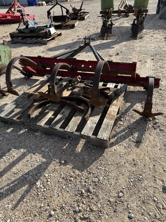 6’ chisel plow