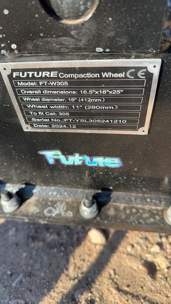Compaction wheel for 305 excavator