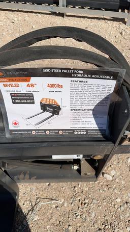Wolverine Hydraulic pallet fork fo skid steer