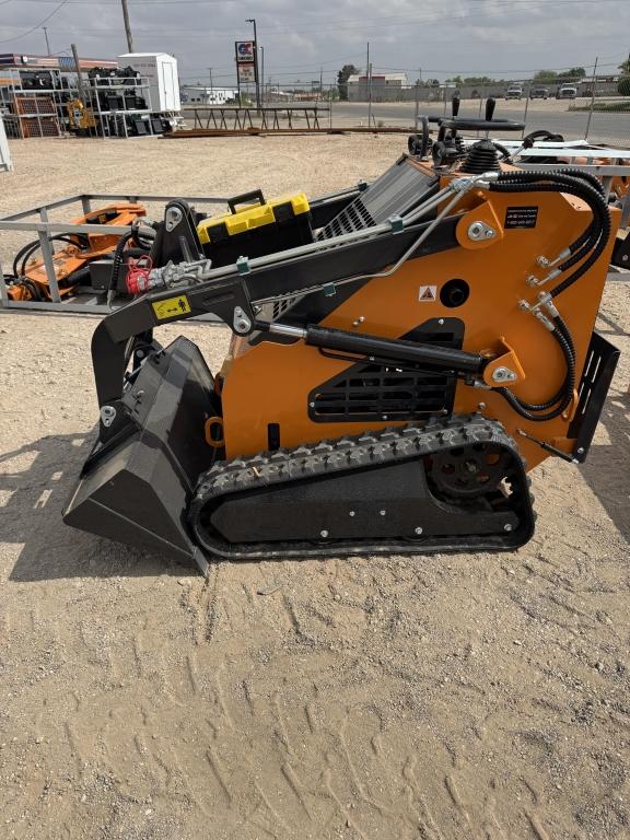 Landhero LDH-T460 Mini Skid Loader