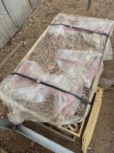 Lot Of 10 3/8 Chains And 5 Binders