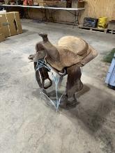 Saddle