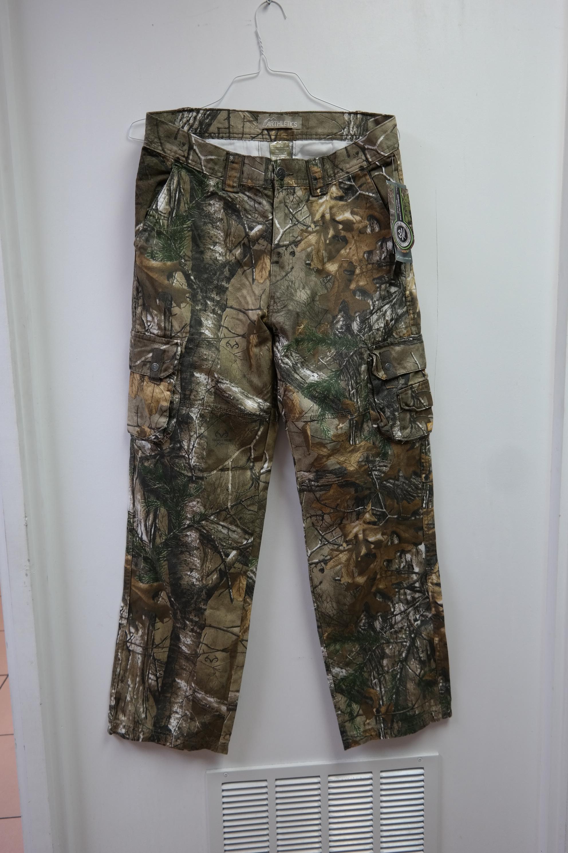 Realtree Camouflaged Pants New