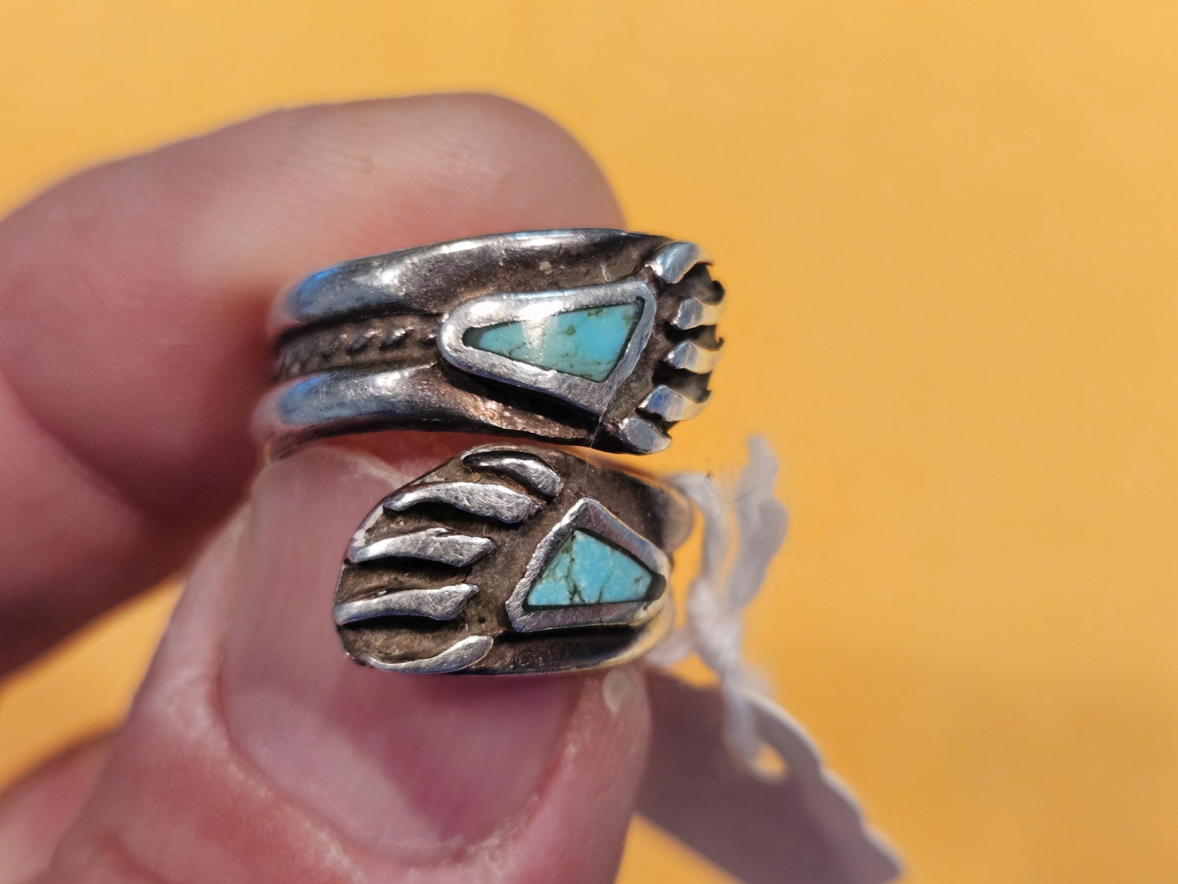 Cool, vintage Mexican silver ring