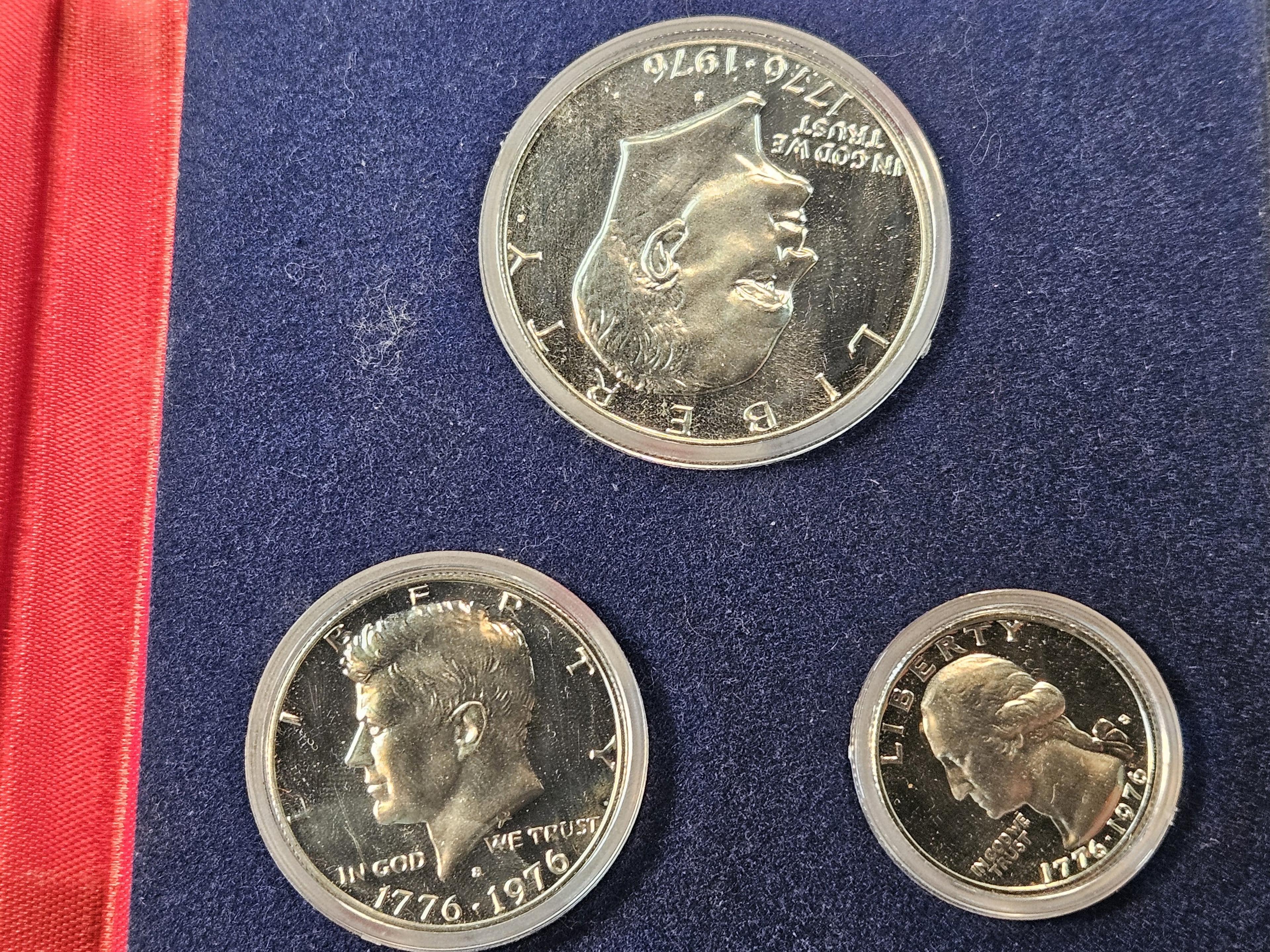 Two US Special Mint Sets and two 1976 Bicentennial Silver Proof Sets