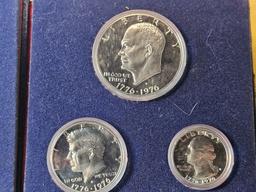 Two US Special Mint Sets and two 1976 Bicentennial Silver Proof Sets