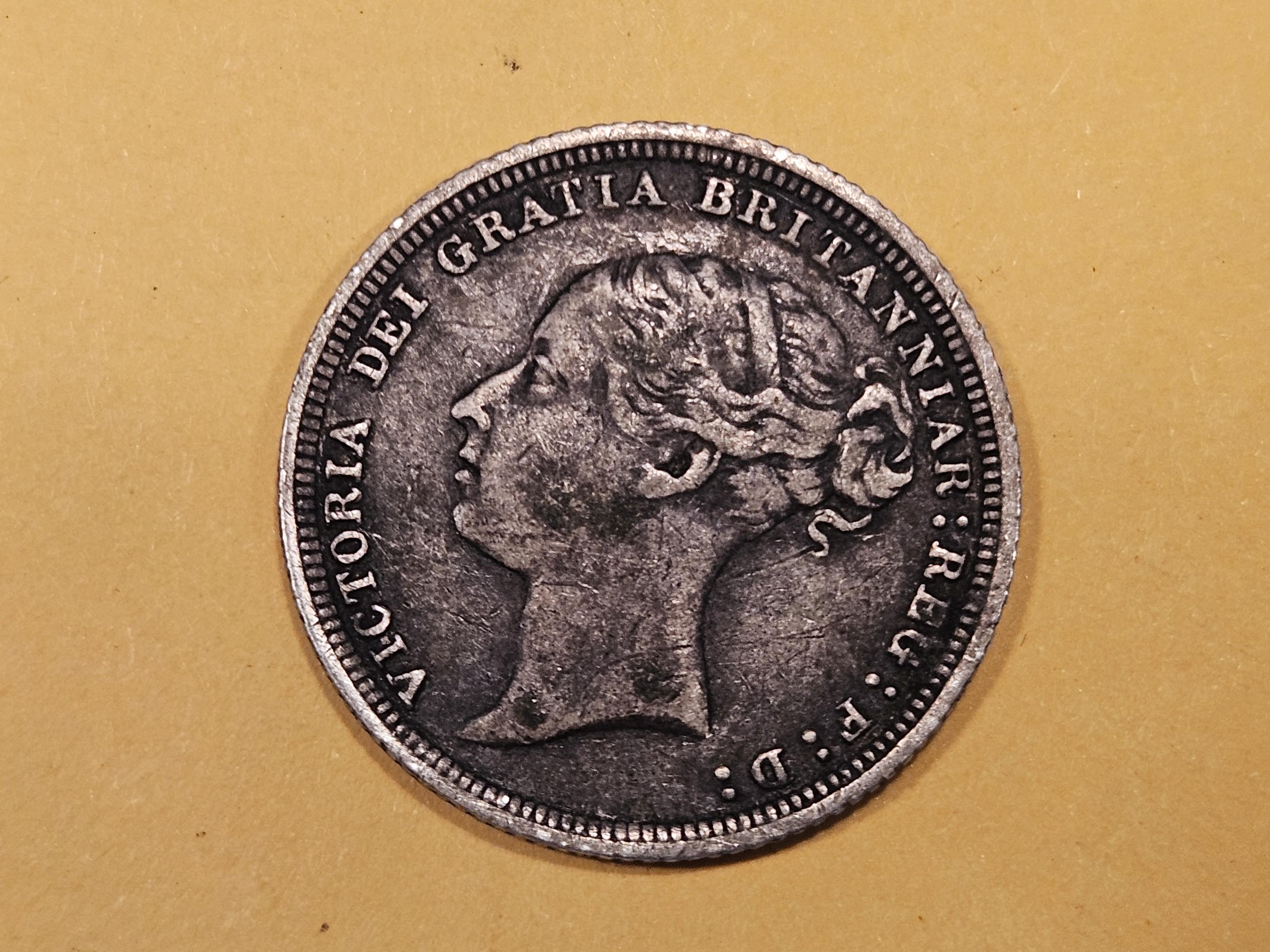 1887 Great Britain 6 pence in Extra Fine
