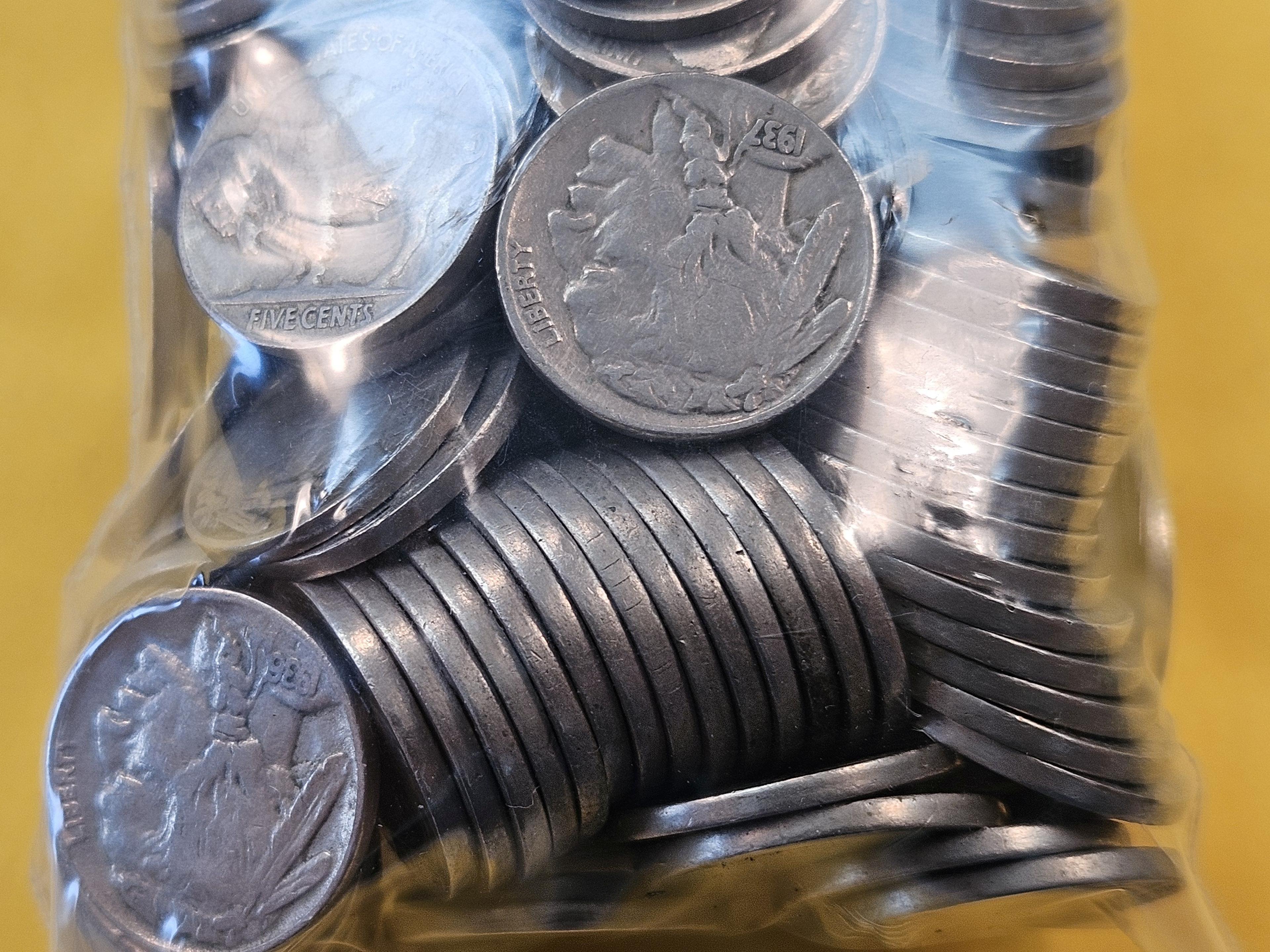 Two hundred ninety-two Very Good - Very Fine Buffalo Nickels