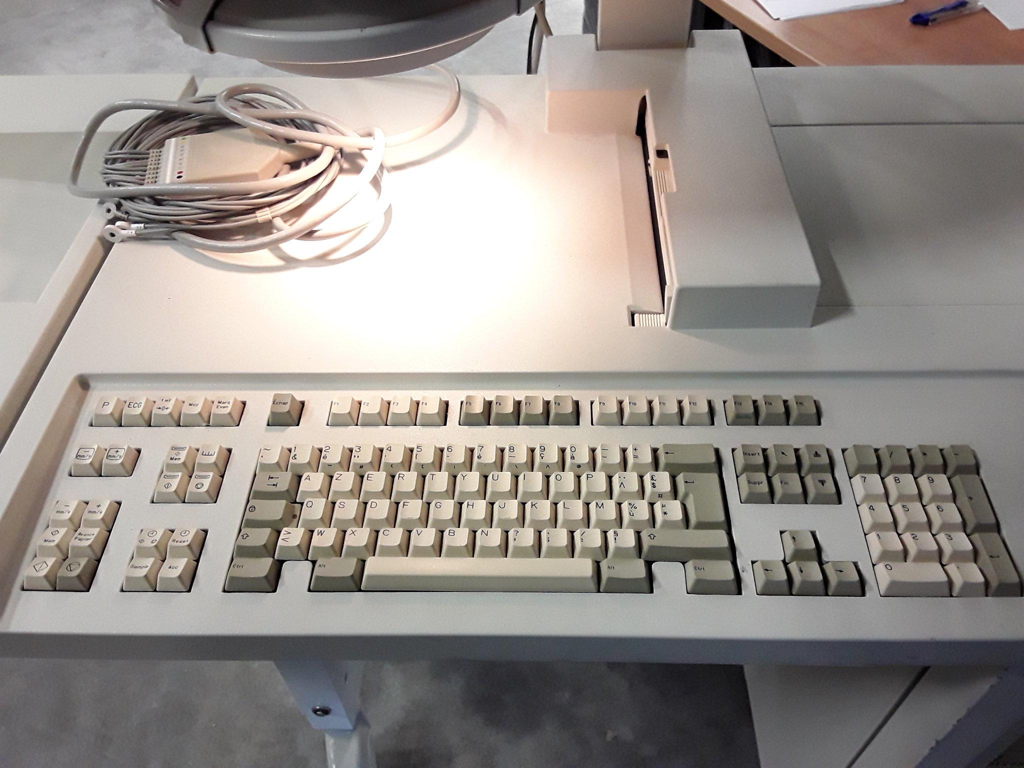SIEMENS 6030253 E287E Exercise Test Console