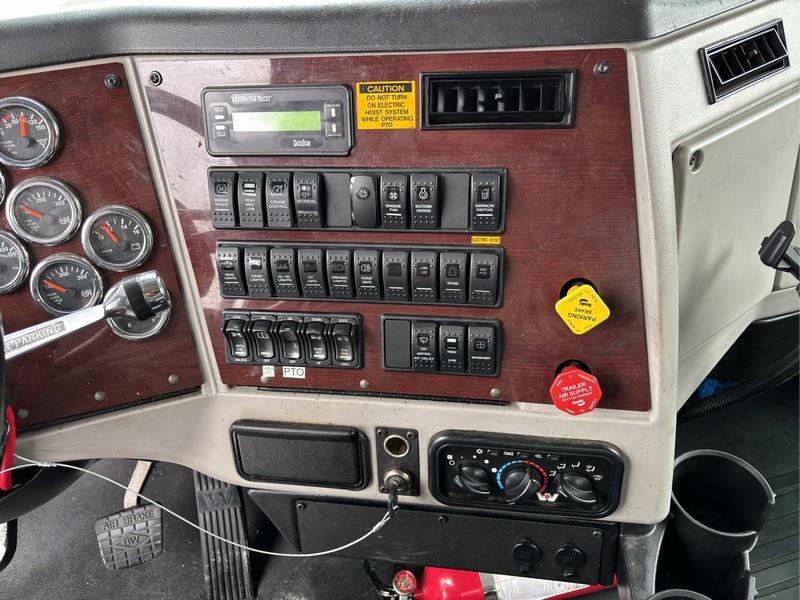 2019 WESTERN STAR 4900 LO MAX CAR CARRIER