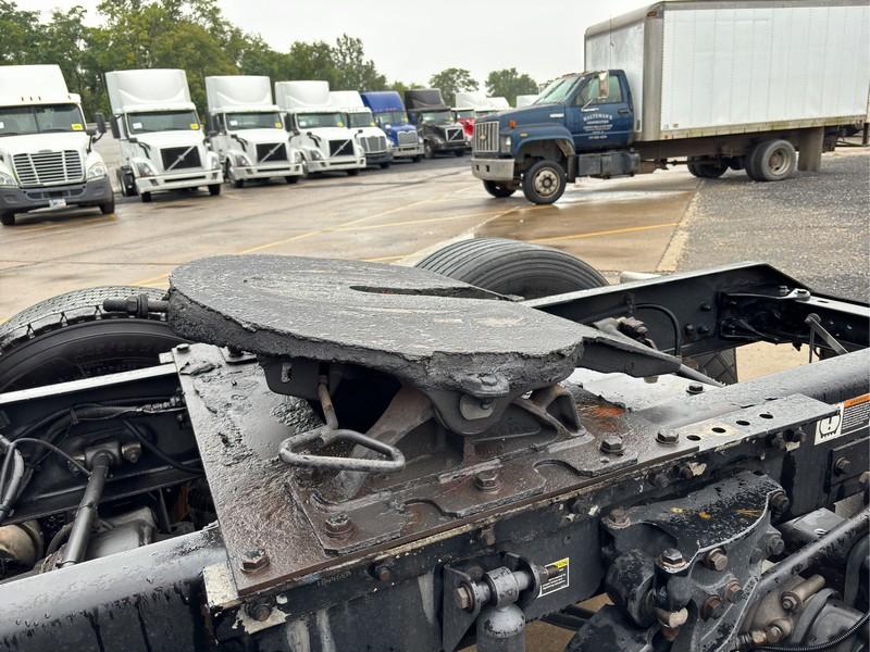 2016 KENWORTH T680 T/A SLEEPER