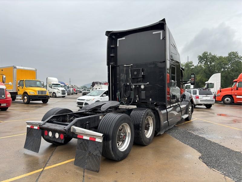 2016 KENWORTH T680 T/A SLEEPER