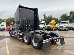 2016 KENWORTH T680 T/A SLEEPER