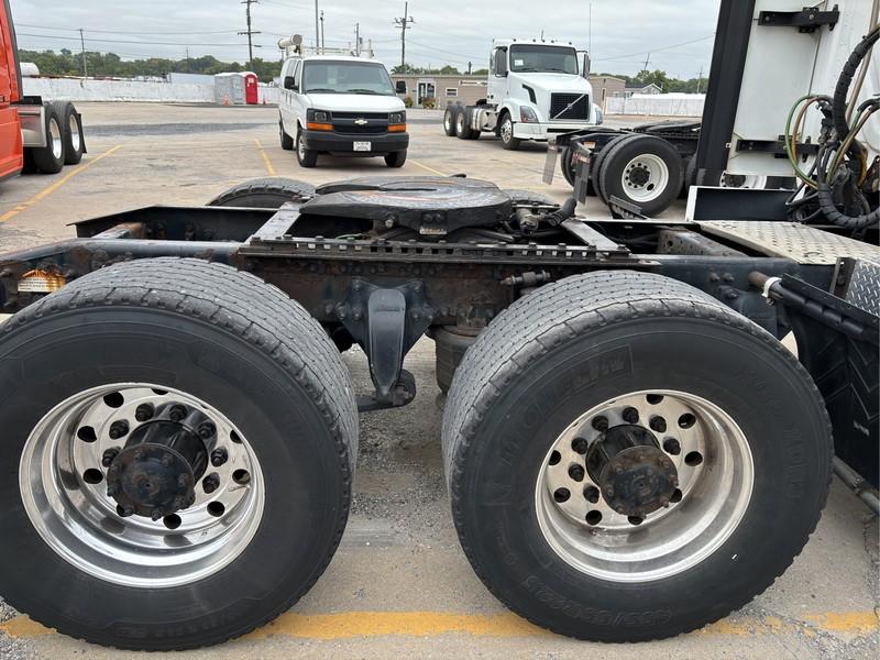 2015 FREIGHTLINER CASCADIA  T/A SLEEPER